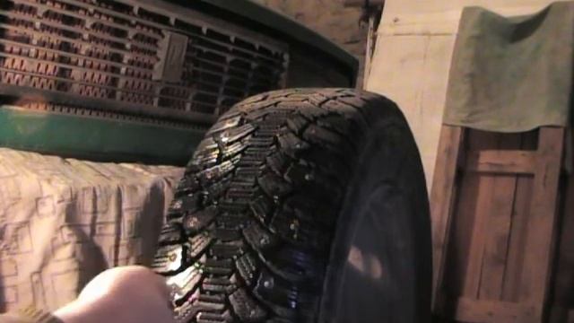 Как хранить колеса на дисках в гараже или на балконе своими руками