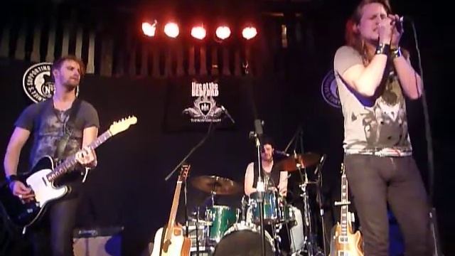 Skinny Machines Superhappy @ The Bedford on 15.05.12 смотреть онлайн