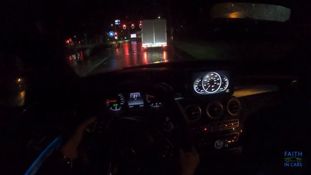 Mercedes Benz C400 4MATIC POV at night - 4K HIGH QUALITY смотреть онлайн