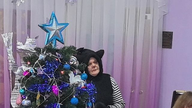 Новогодний праздник детский сад №10 25.12.2024 смотреть онлайн