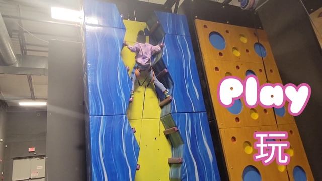 Mandarin with Micah | Speak Mandarin | 說英文 смотреть онлайн