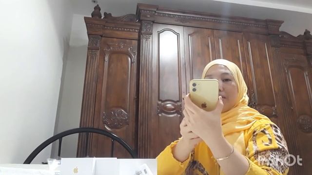 Iphone 11 yellow (unboxing) смотреть онлайн