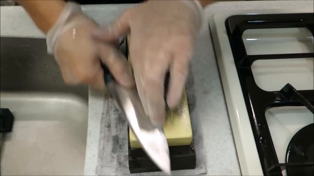 100円の包丁を30,000円の砥石で研いだ結果 смотреть онлайн