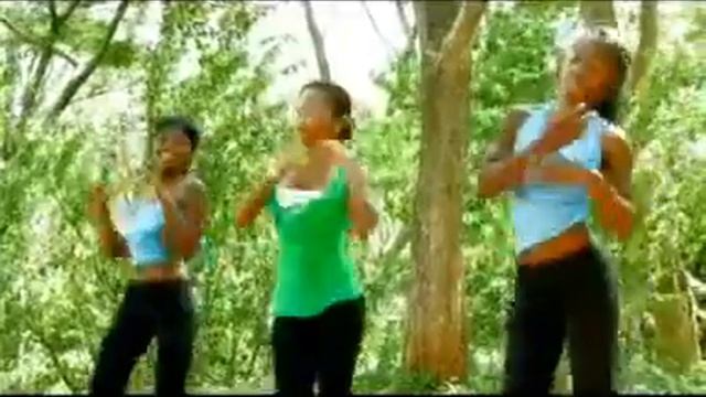 TIANJAMA /// DONIA REGAREGA [ CLIP GASY ] смотреть онлайн