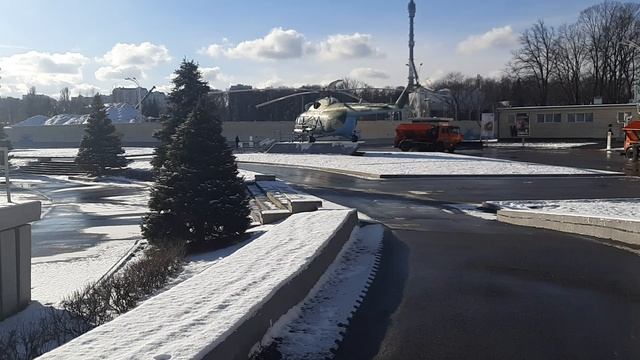 Космонавтики смотреть онлайн