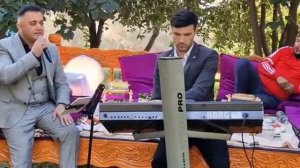 Эркин Одинаев Бе оча миёни сад балоям Додо