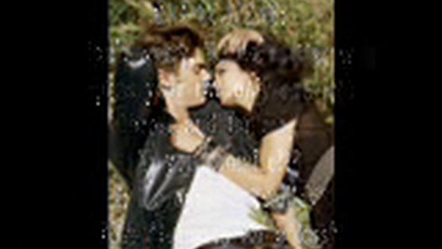 Zac and Vanessa Heat up ELLE Magazine w/ Ashley смотреть онлайн