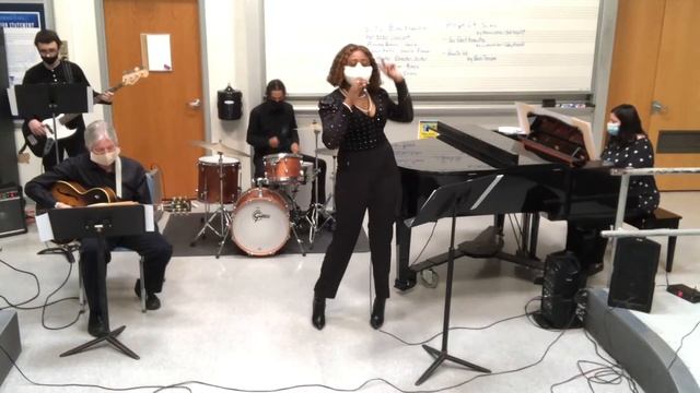 Southern's Blues Ensemble performs "Route 66" смотреть онлайн