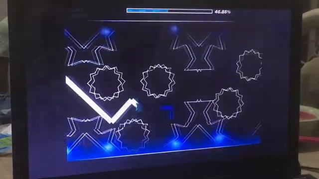Auditory Breaker 90% смотреть онлайн