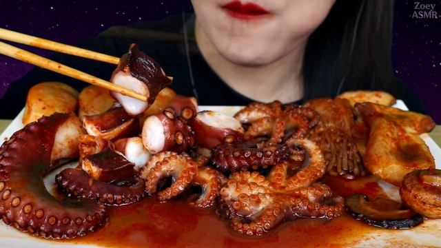 ASMR SPICY SEAFOOD & MUSHROOMS 매운 해물 버섯 먹방 NO TALKING EATING SOUNDS MUKBANG смотреть онлайн