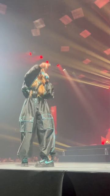 Мари Краймбрери - Она не идет #краймбрери#марикраймбрери#спб#питер смотреть онлайн