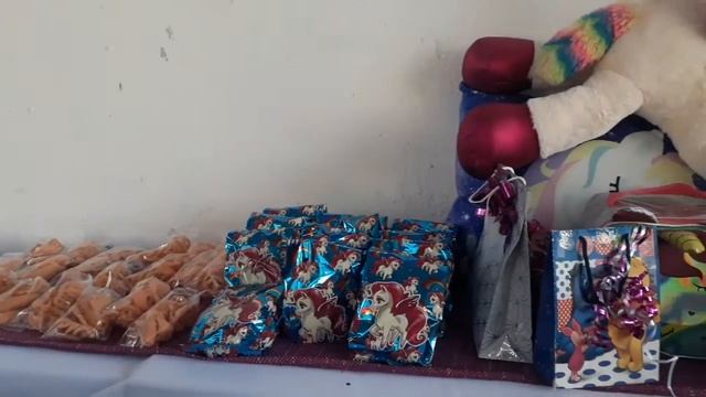 💣UN DIA EN EL CUMPLEAÑOS DE MI PRIMA💣 смотреть онлайн