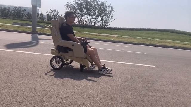 Car modification welfare lifting rotating wheelchair/welfare car/welfare seat modification смотреть онлайн