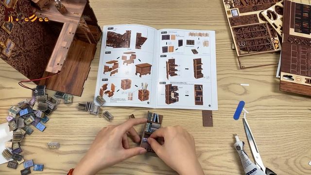 Eternal Bookstore | DIY CuteBee BookNook Kit,The Assembly Tutorial