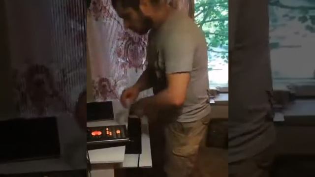 Паша Техник и Раскол - Диджей Ивлев смотреть онлайн