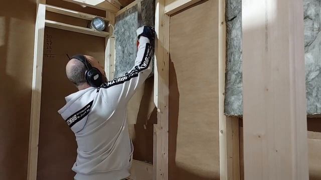 Tehdään sauna, osa 6 eristäminen. смотреть онлайн