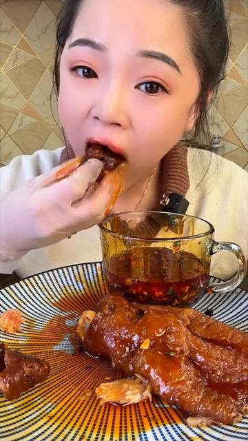 Не хлебом единым жив человек: ему не обойтись и без арахисового масла. смотреть онлайн