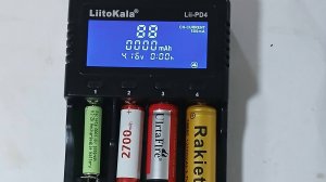 Интеллектуальное зарядное устройство LiitoKala Lii-PD4