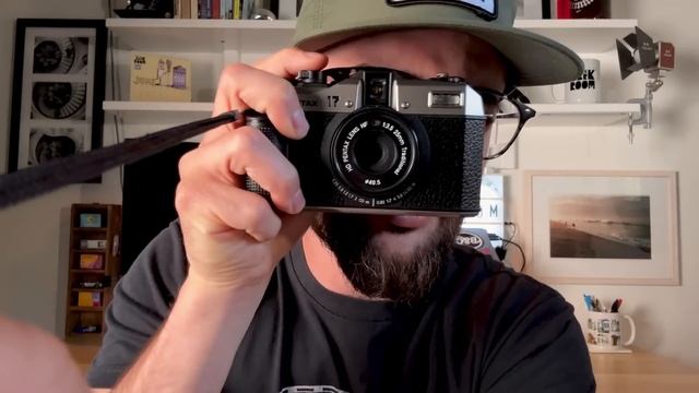 Pentax 17 full review + sample images! смотреть онлайн