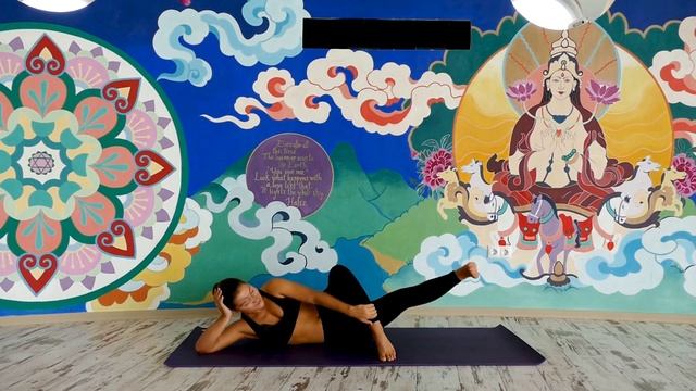 30-минутная тренировка для борьбы с зимней хандрой смотреть онлайн