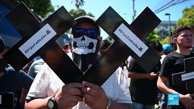 El Salvador: elecciones legislativas definen el futuro poder de Nayib Bukele смотреть онлайн