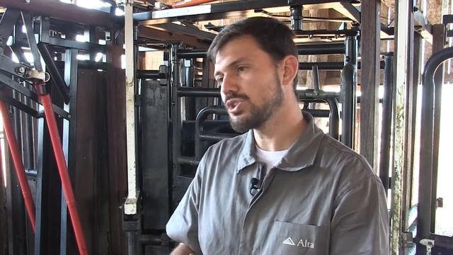 Um dos melhores rebanhos de Angus do Brasil: conheça a Fazenda Rio da Paz, em Cascavel смотреть онлайн