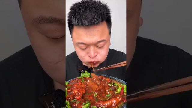 Обжорство, слава богу, не тайный порок. смотреть онлайн