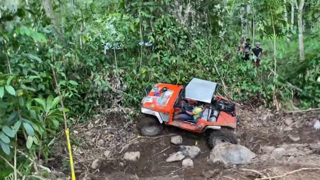 Pres. Roxas North Cotabto 4x4 Offroad Challenge. Track B -Nestor Balagtas смотреть онлайн