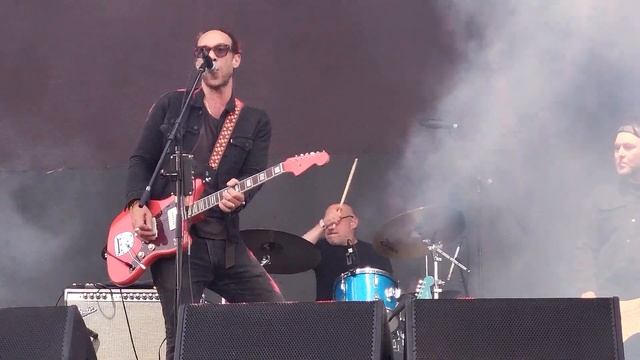 SHE WANTS REVENGE - WRITTEN IN BLOOD смотреть онлайн