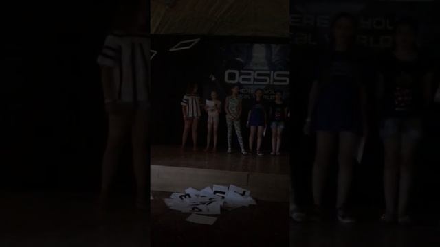 Отрывок песни "What does the fox say" смотреть онлайн