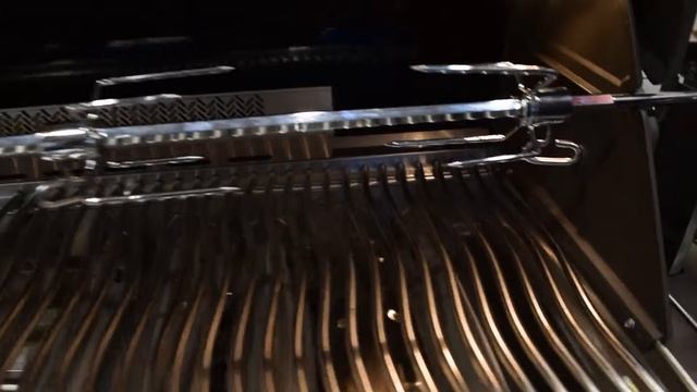 Eric at Napoleon talks new grills at IU смотреть онлайн