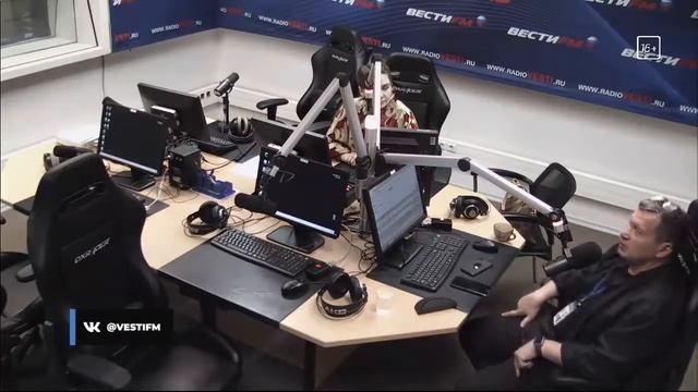 Соловьев гоняет "бесов" и "предает анафеме" смотреть онлайн