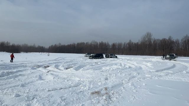 ПОКАТУШКИ по СНЕГУ Polar Stone 01. СнегоБолотоход Вектор. BYD. Rubicon смотреть онлайн