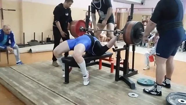 230kg (501 лошадиная сила по прогнозам :-D ) смотреть онлайн