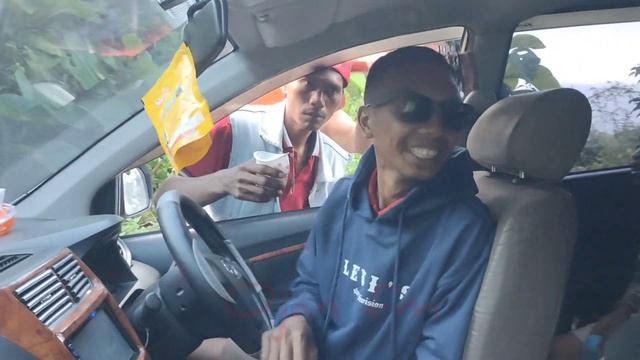 preman berkedok pengamen babak belur salah sasaran palak mobil intel kopasus !! смотреть онлайн