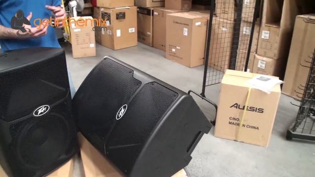 DJ Tutor looks at the Peavey PVX Series speakers @ www.getinthemix.com смотреть онлайн
