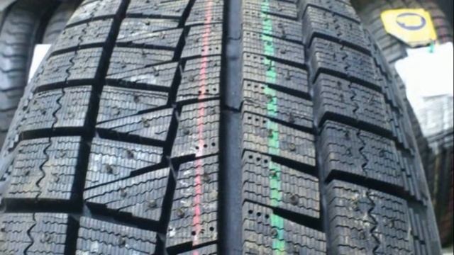 Зимние шины липучки Bridgestone Blizzak Revo GZ. смотреть онлайн