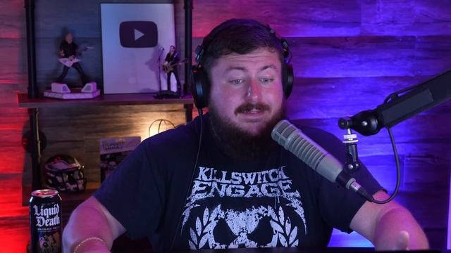 Alice Cooper is Getting Cancelled смотреть онлайн