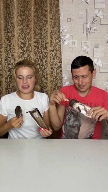 Донька ще принесла морозиво😱#shorts смотреть онлайн