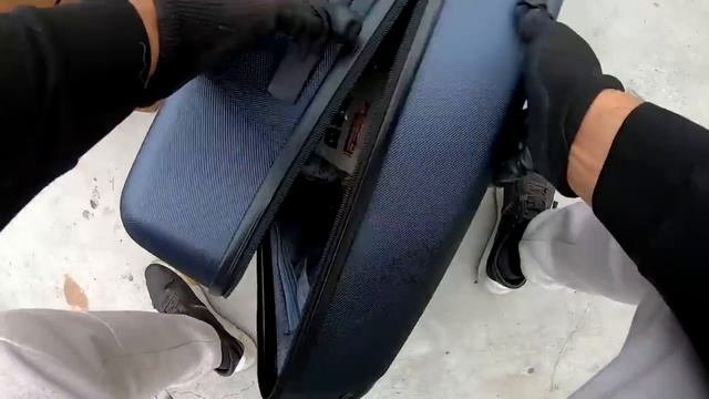 DUMPSTER DIVING - THIS IS INSANE YOU WON'T BELEIVE WHAT THE MANAGER THREW AWAY. MEGA HAUL