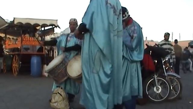 Gnaoua music in Marrakech смотреть онлайн