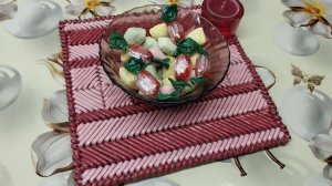Мастер-класс Салфеточки - плейсмат. Плетение на пластиковой канве.