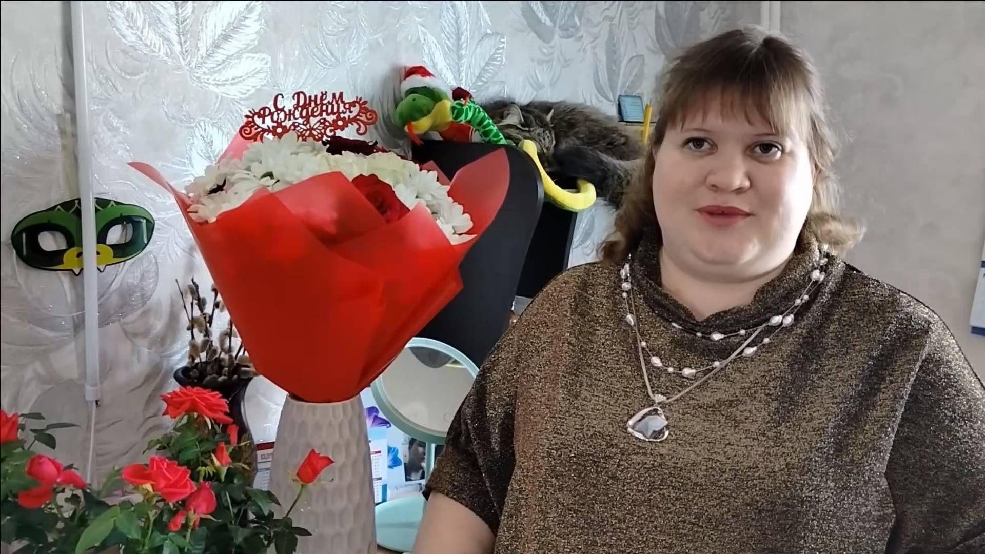 ПРОСТАЯ ЖИЗНЬ ОТМЕТИЛИ 33 ДЕНЬ РОЖДЕНИЯ смотреть онлайн