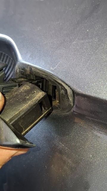 Volkswagen Tiguan Как снять дверную ручку задней двери