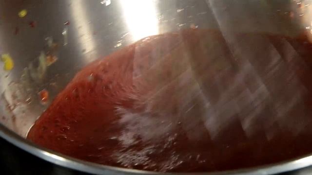 Scampi met kleurenpallet van groentjes en warme mayonaise van rode biet смотреть онлайн