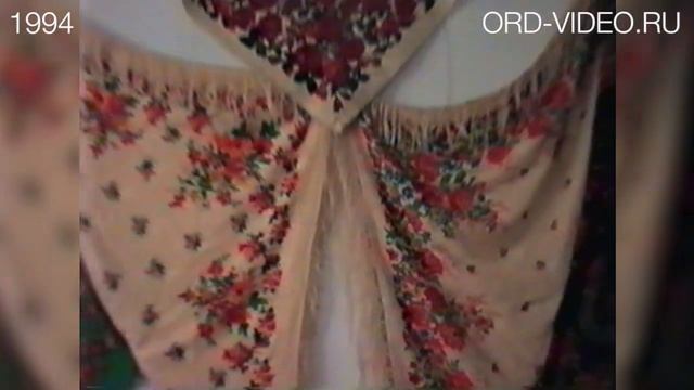 Арт-билет. Павловские платки [1994] смотреть онлайн