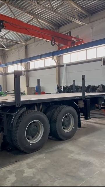 Сборка бортового Faw с КМУ Kanglim 2056 смотреть онлайн