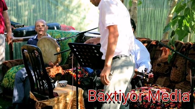 Og'abek Sobirov Onamga Teng Bo'la Olmas Jonli Ijro, Baxtiyor Media,