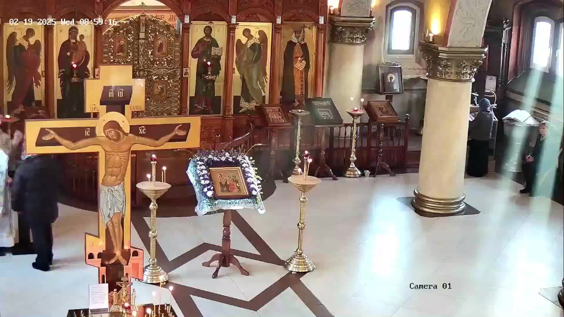 Божественная литургия. 19.02.2025 в 9-00. смотреть онлайн