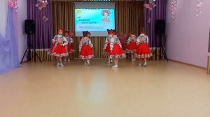 Танец "Я модная Матрёшка" (танцевальная группа "Золотая рыбка")